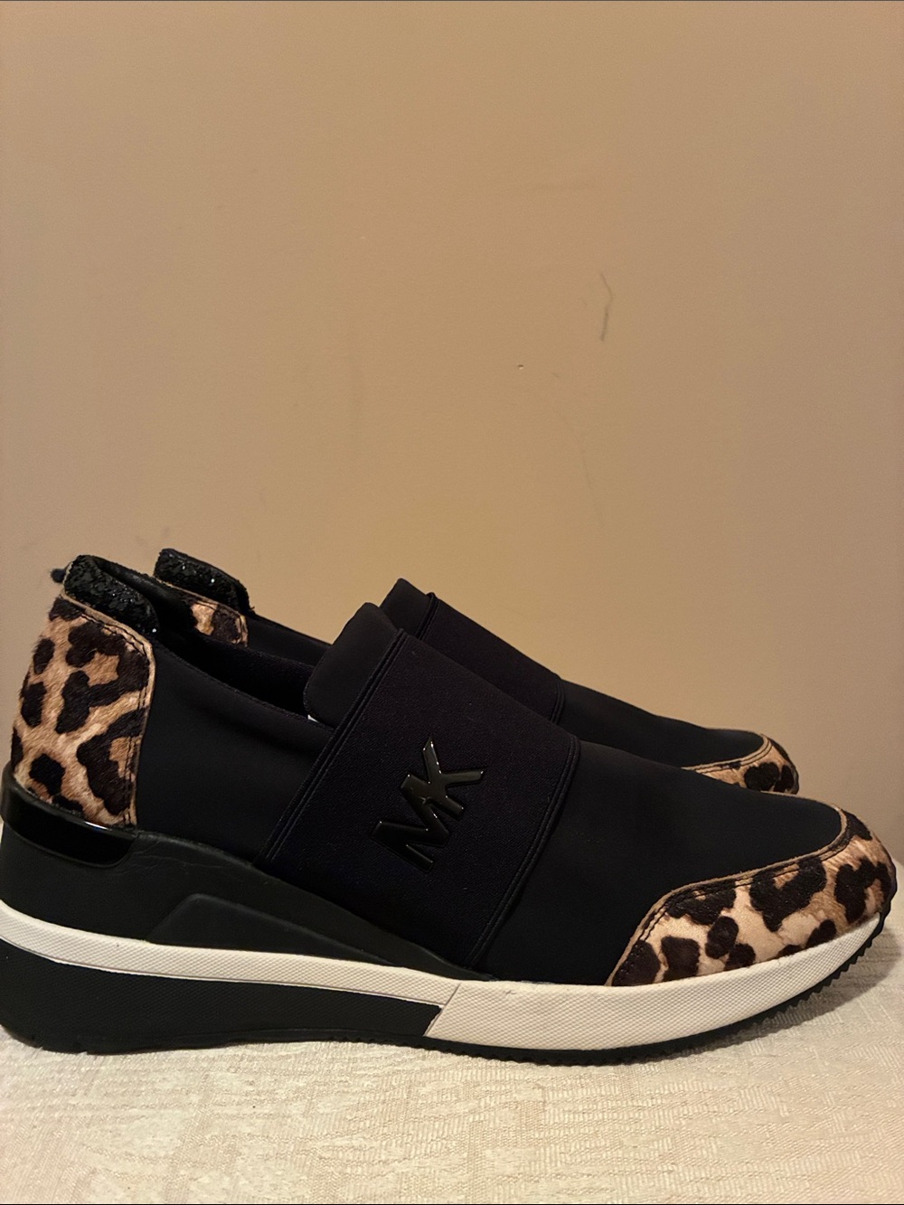Michael Kors Sneakers - Picture 1 of 4